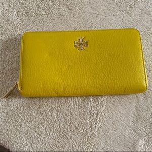 Tory Burch yellow continental wallet